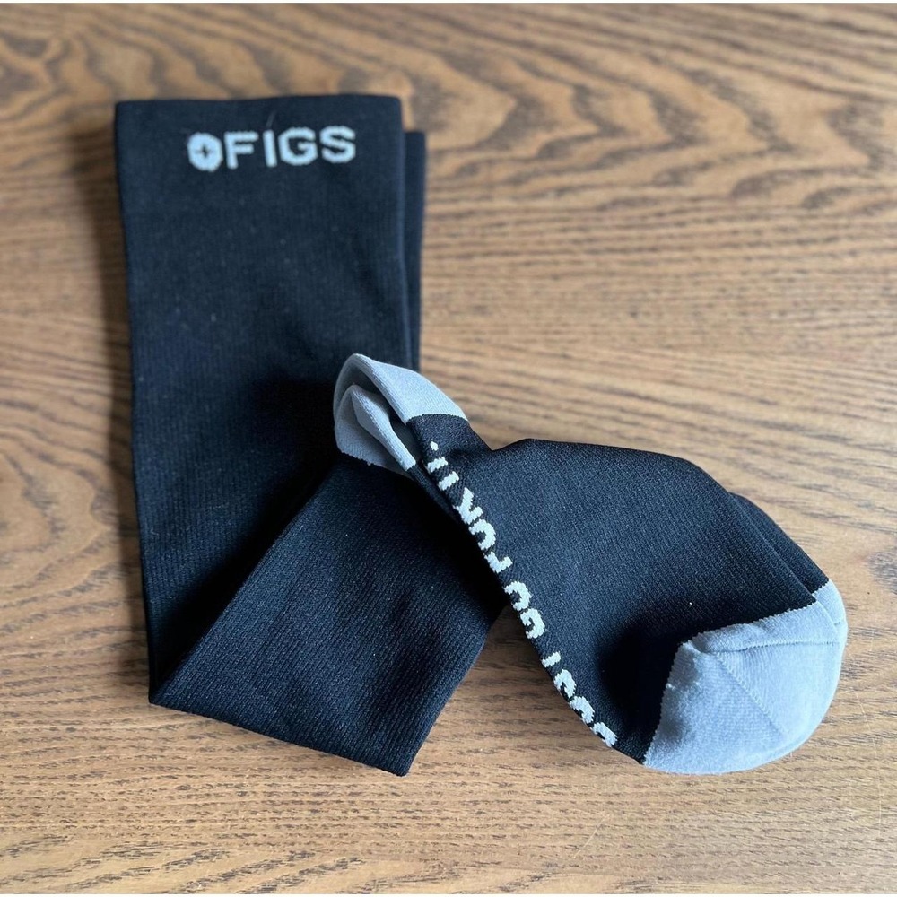 FIGS Compression Socks Black/Gray Size Large NWOT